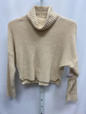 Abercrombie Size Small Cream Long Sleeve Sweater