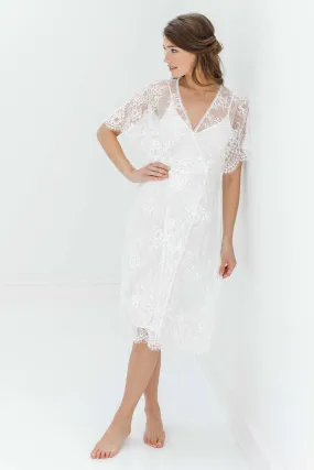 Anita Midi lace robe with flutter kimono sleeves in Ivory