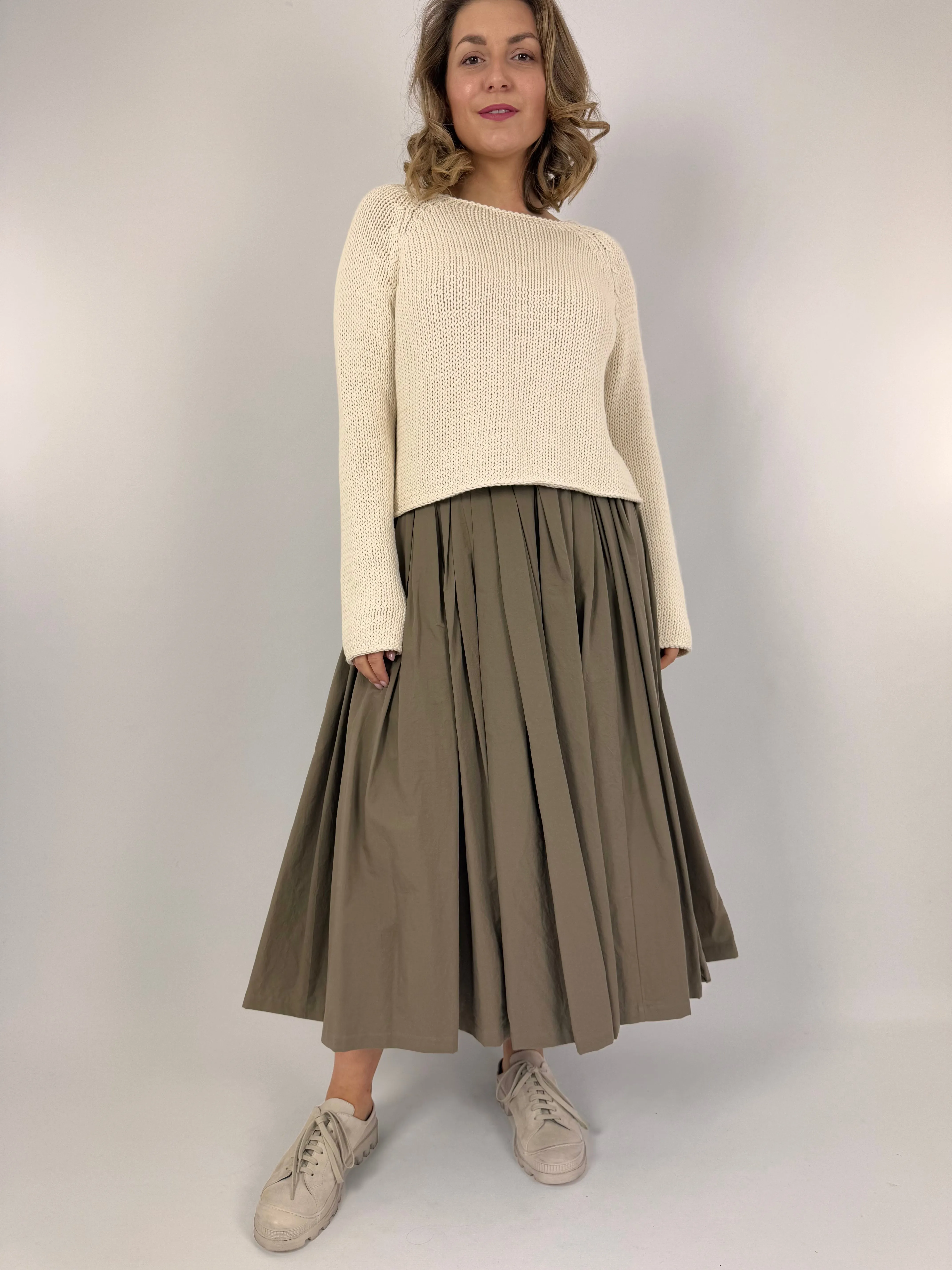 Apuntob 1953 Jumper Milk
