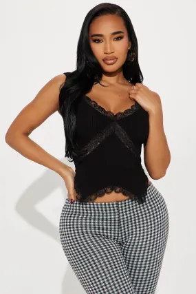 Ayra Snatched Tank Top - Black