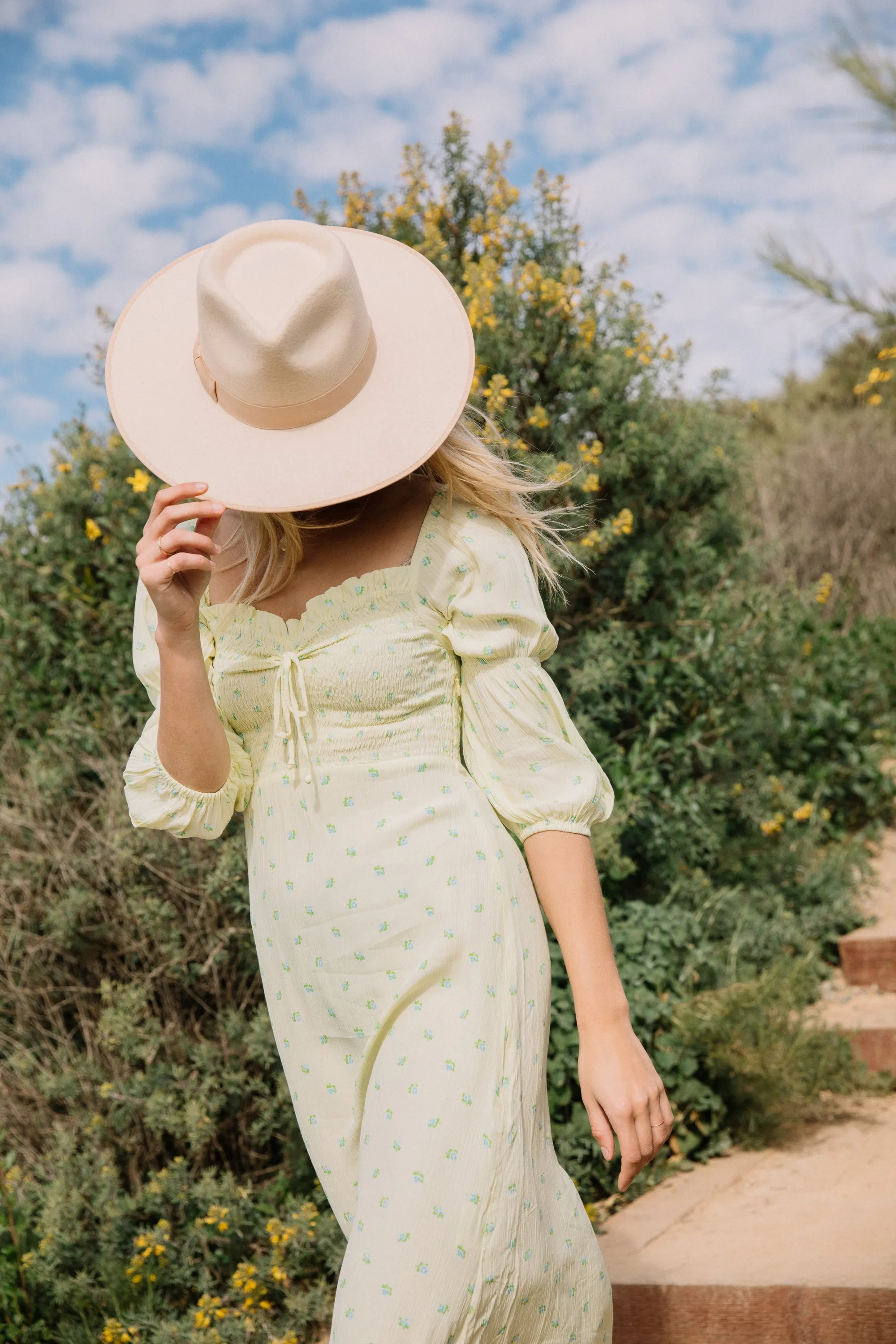 Bisset Floral Nora Midi Dress