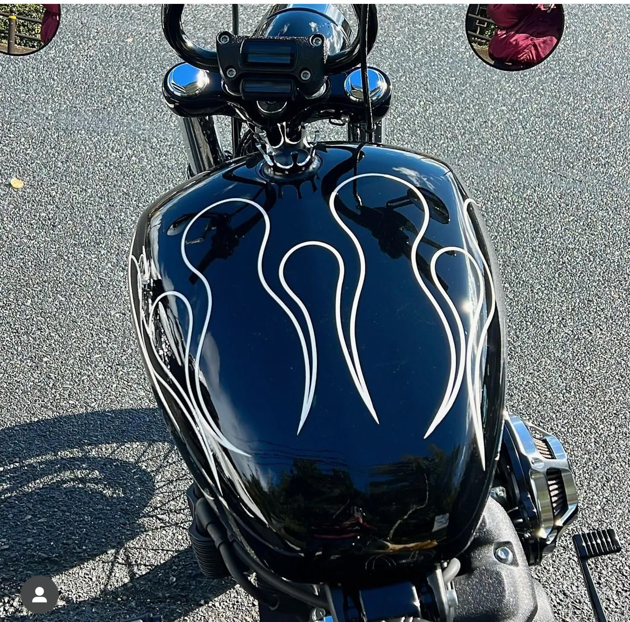 BLACK & WHITE STRIPE FLAMES - Iron