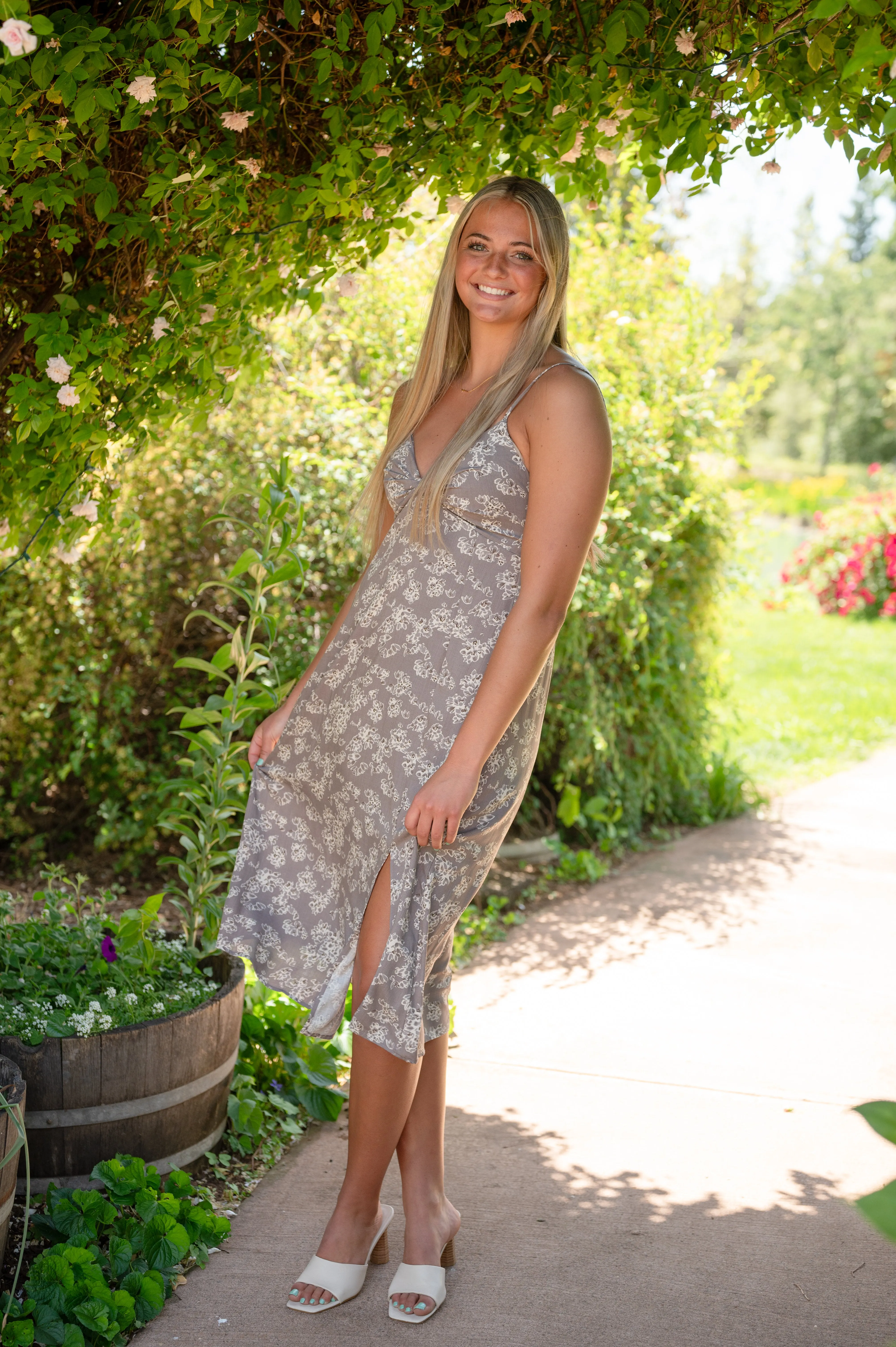 Chest Twist Detail Midi Dress