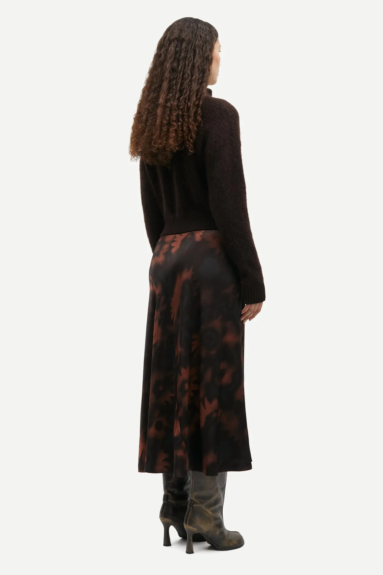 Jeanne Cardigan - Chocolate Torte