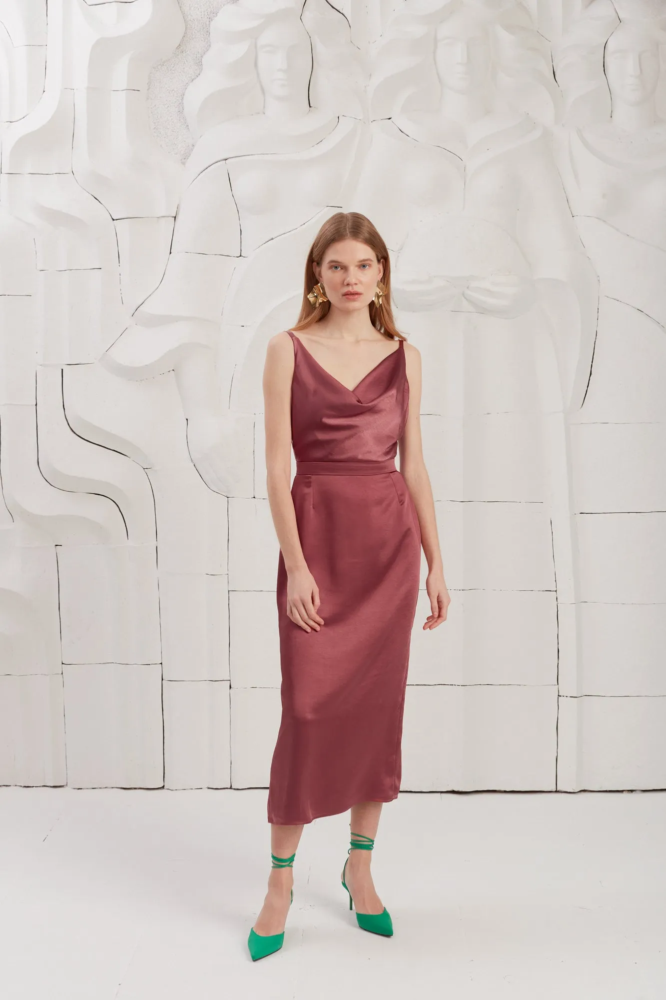 KAMEA brick red backless cocktail dress