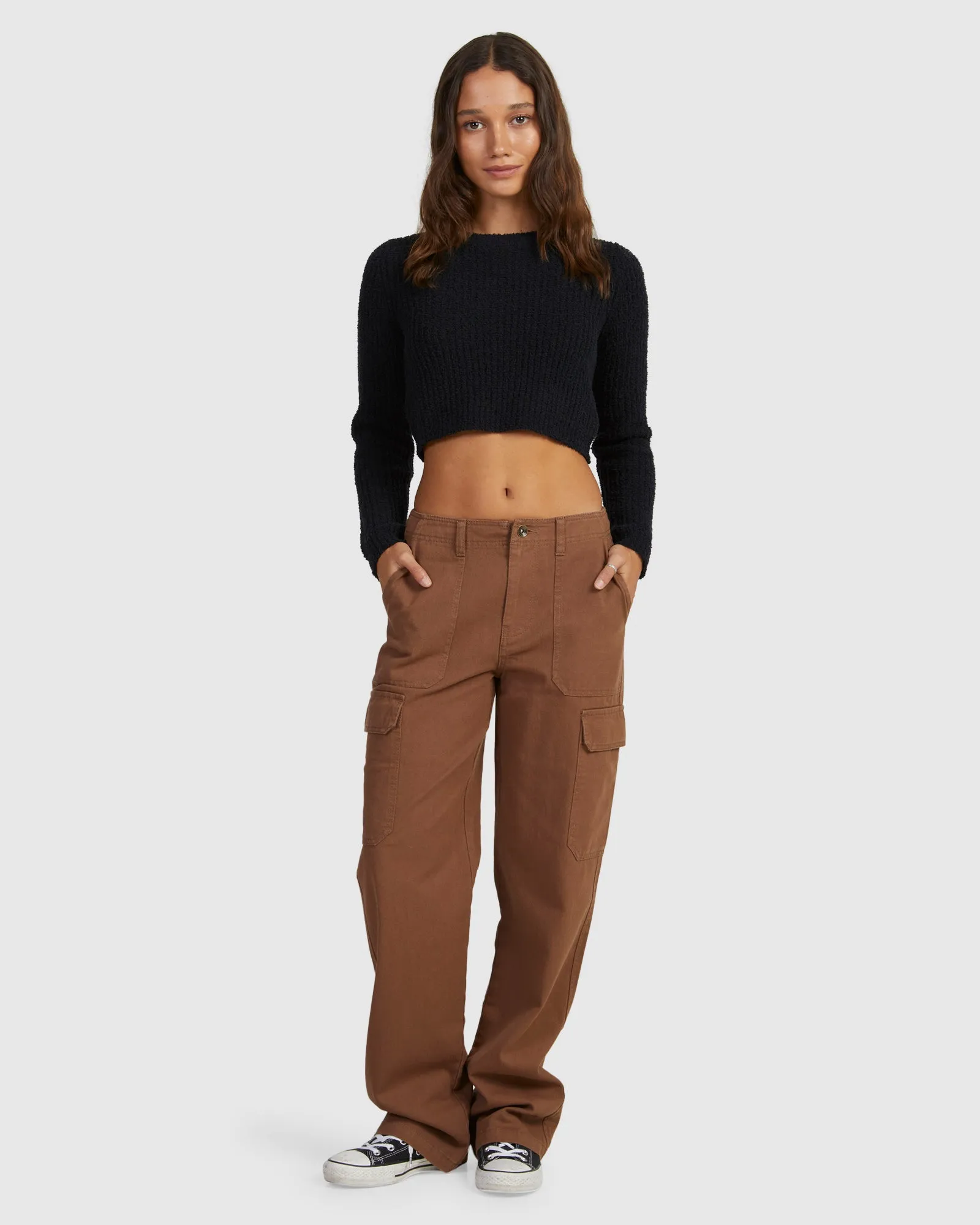 LUSH CROP SWEATER