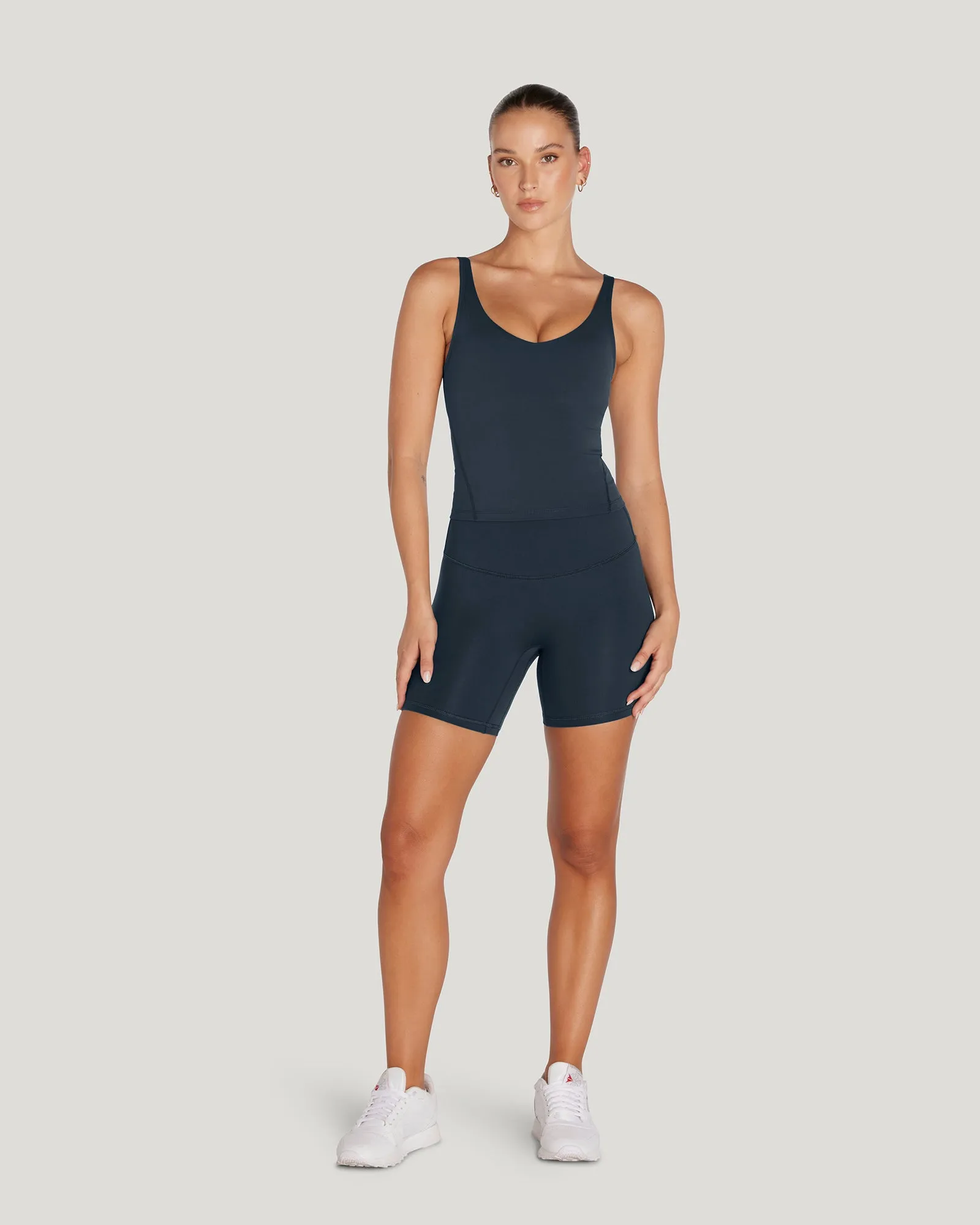LUXE BROOKE LONGLINE TOP - ALLOY