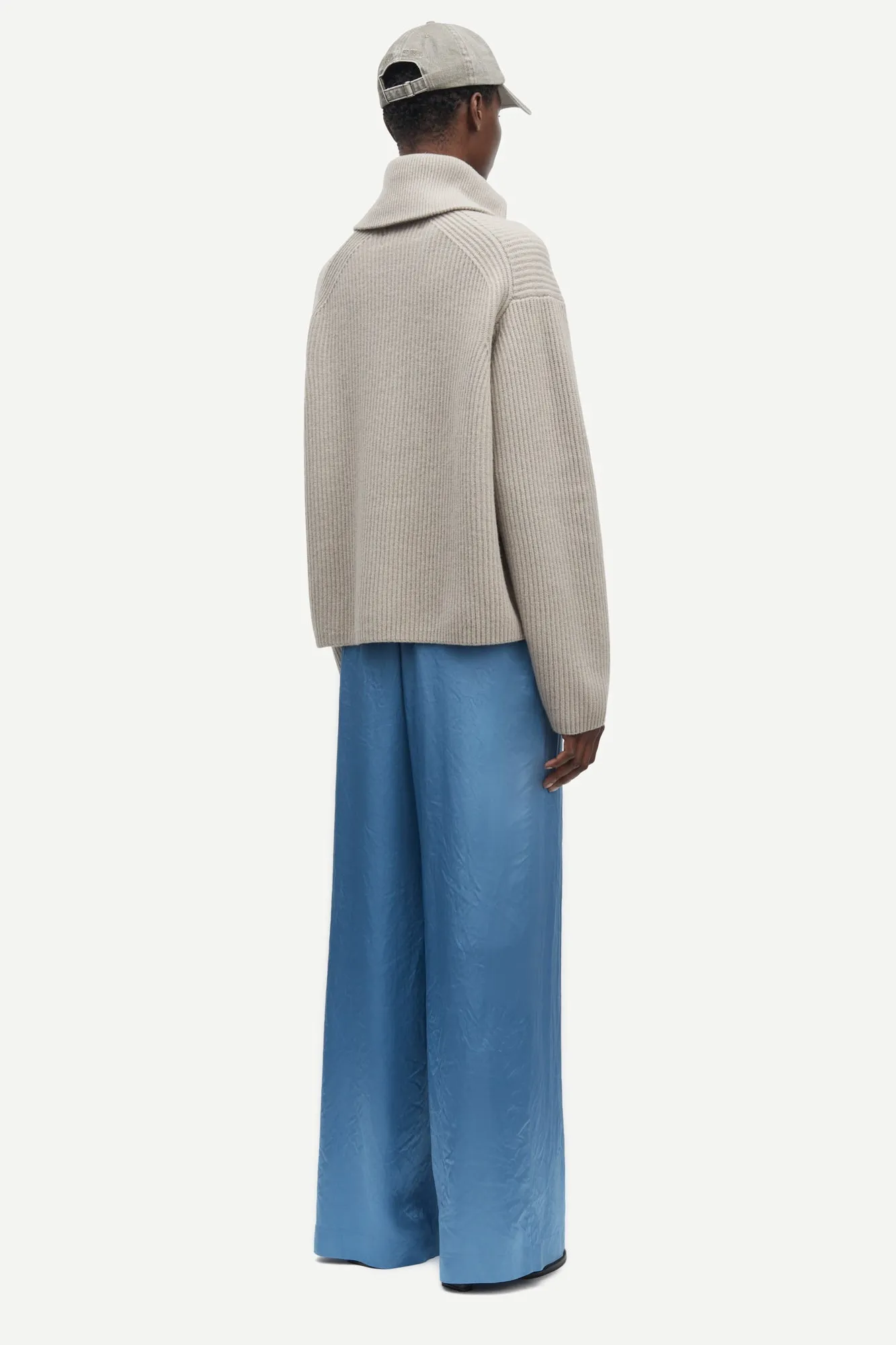 Nova Cardigan - String
