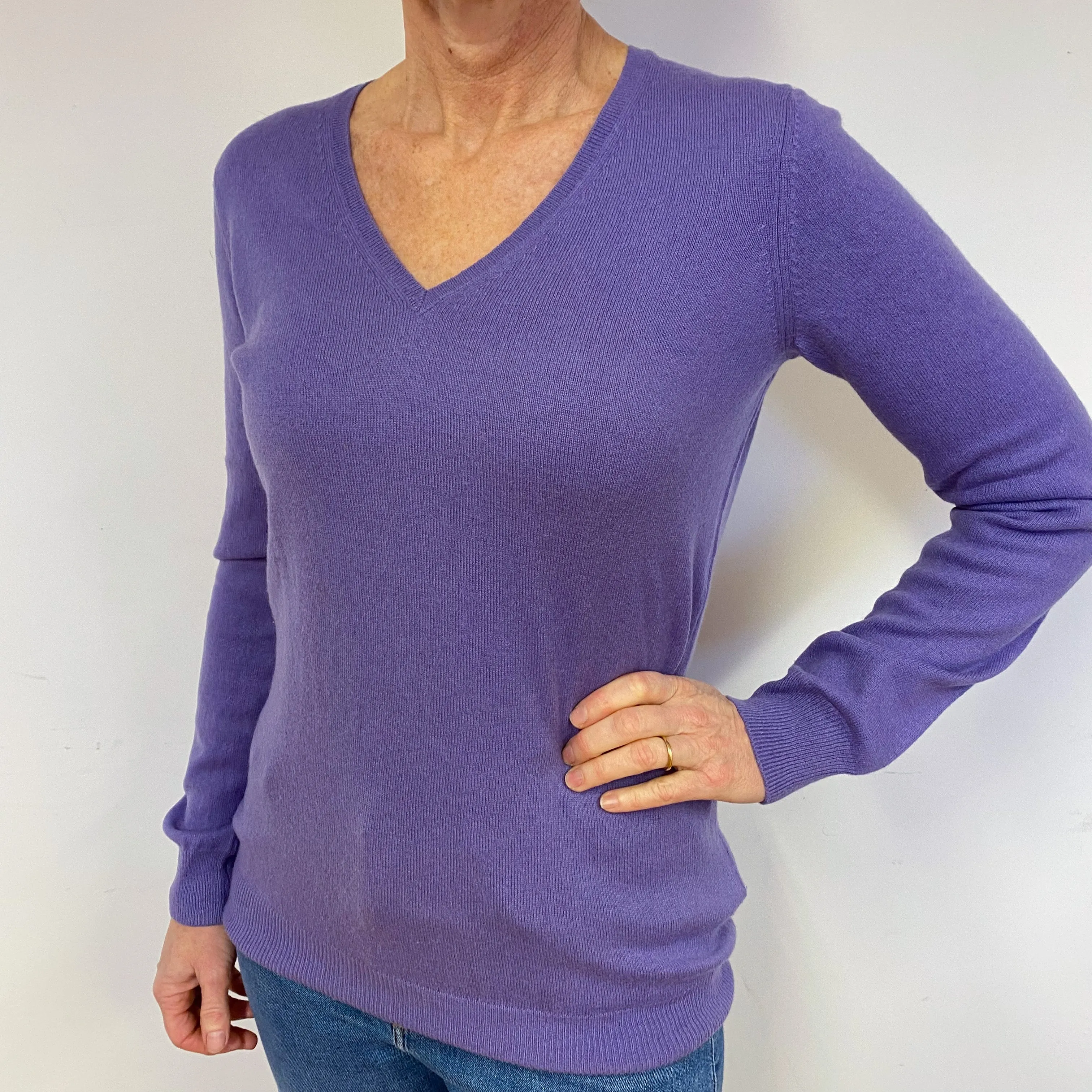 Periwinkle Purple Cashmere V-Neck Jumper Medium