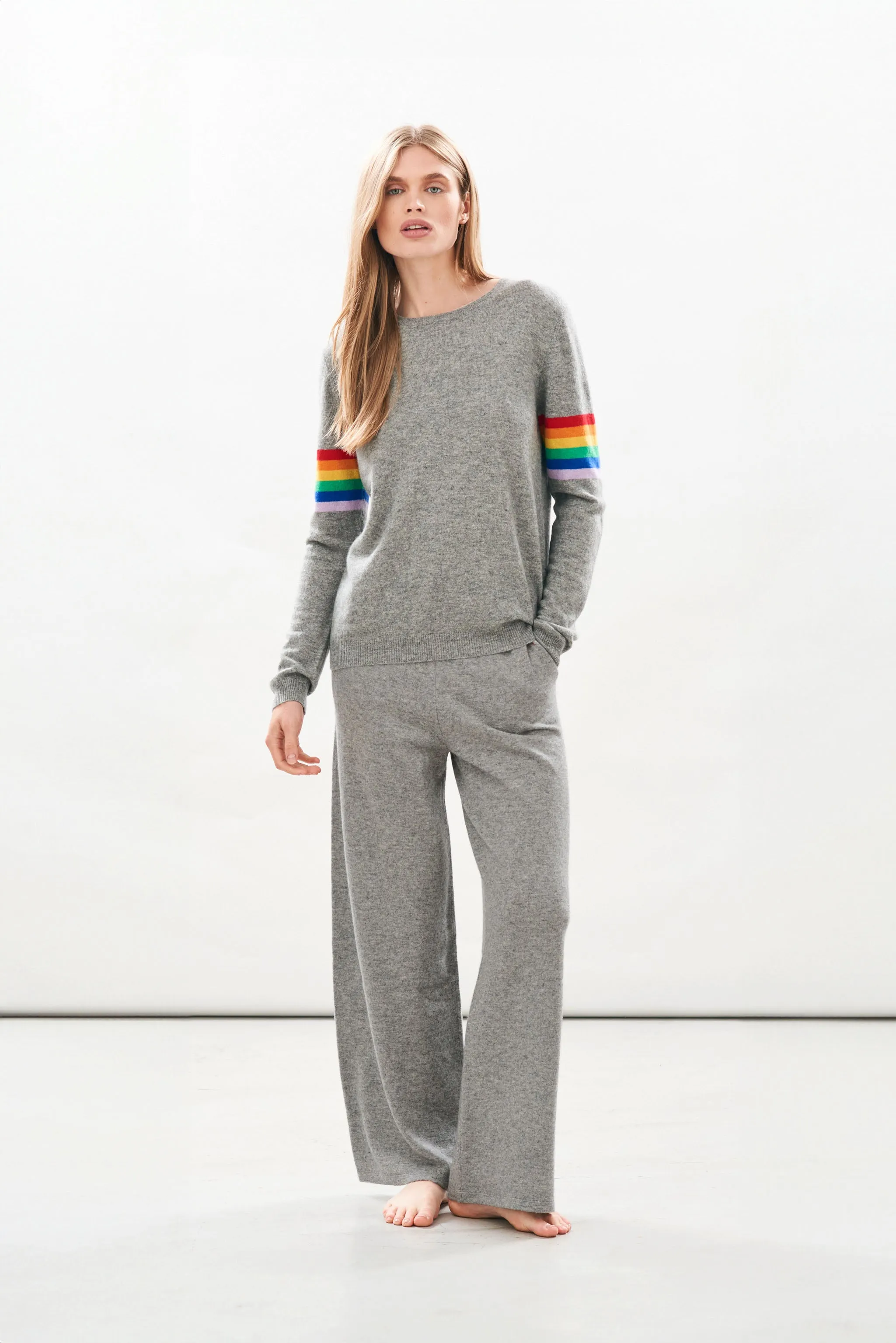 Rainbow Arms Cashmere Crew in Mid Grey