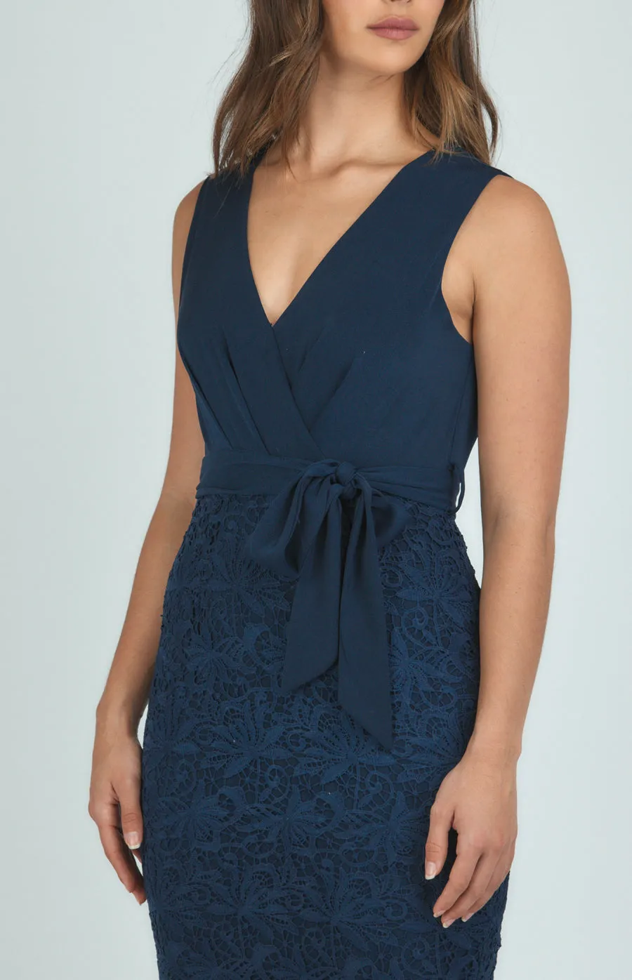 V-Neckline Lace Contrast Dress With Belt Detail