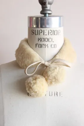 Vintage 1950s Cream Faux Fur Collar With Bobbles
