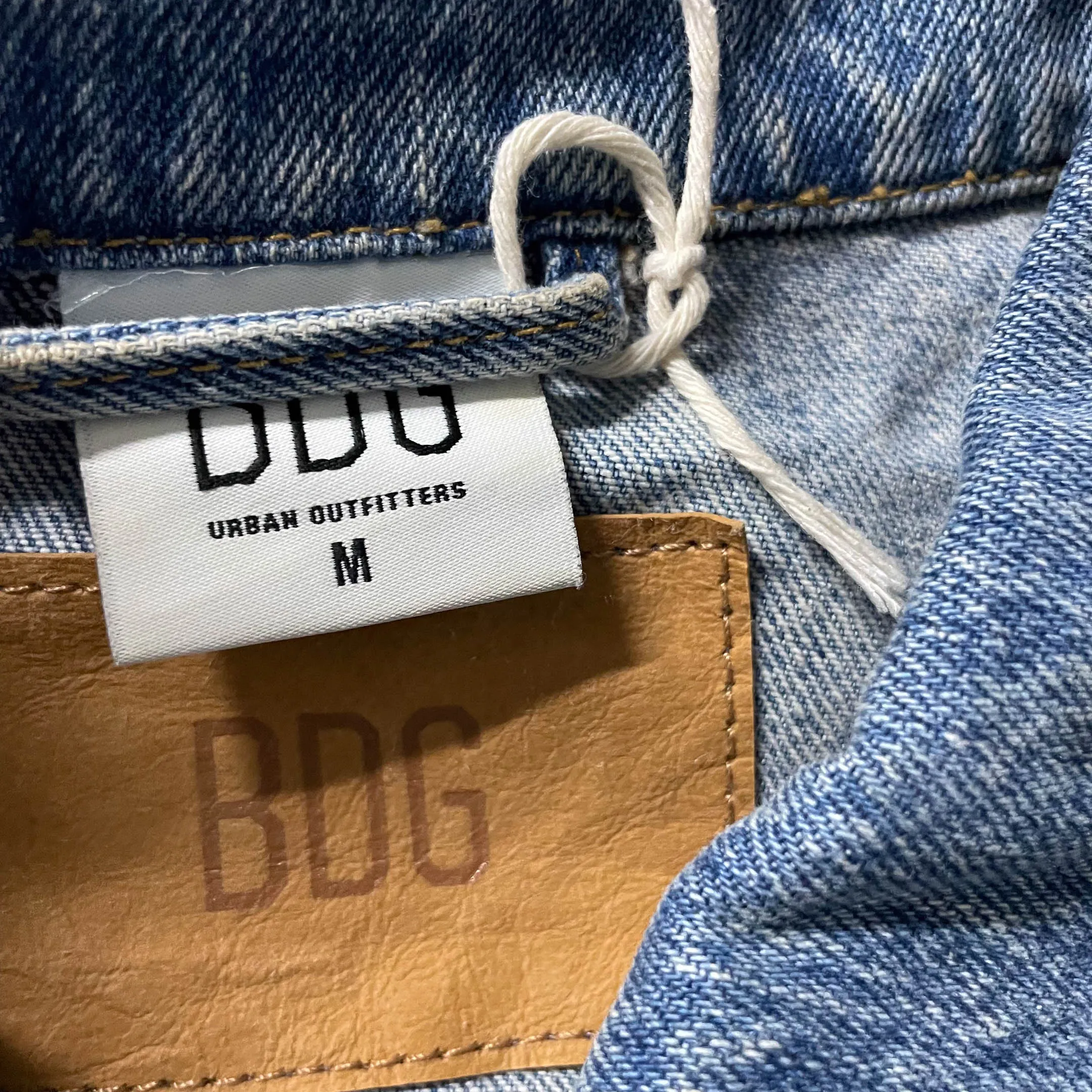Vintage BDG Urban Outfitter men's denim blue jacket in M|L29 W 24| SKU 2483